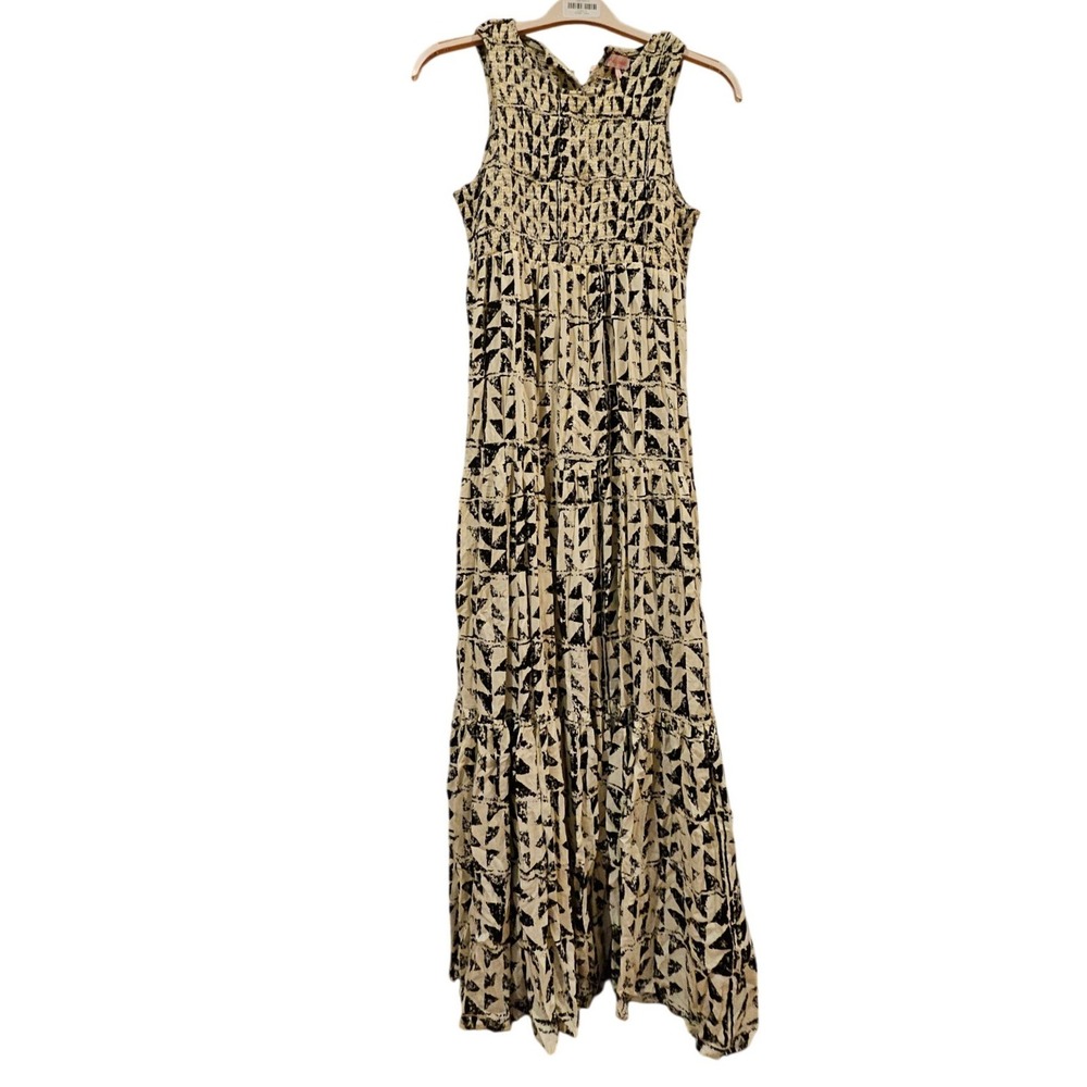 re:named Cream Black Geometric Triangle Smocked Tiered Maxi Dress Womens Large